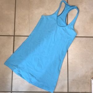 Lululemon tank